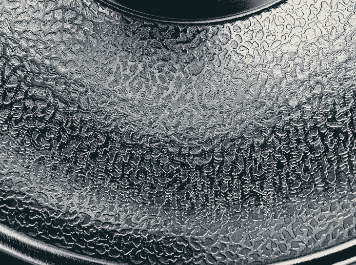 镜面不锈钢抛光后出现